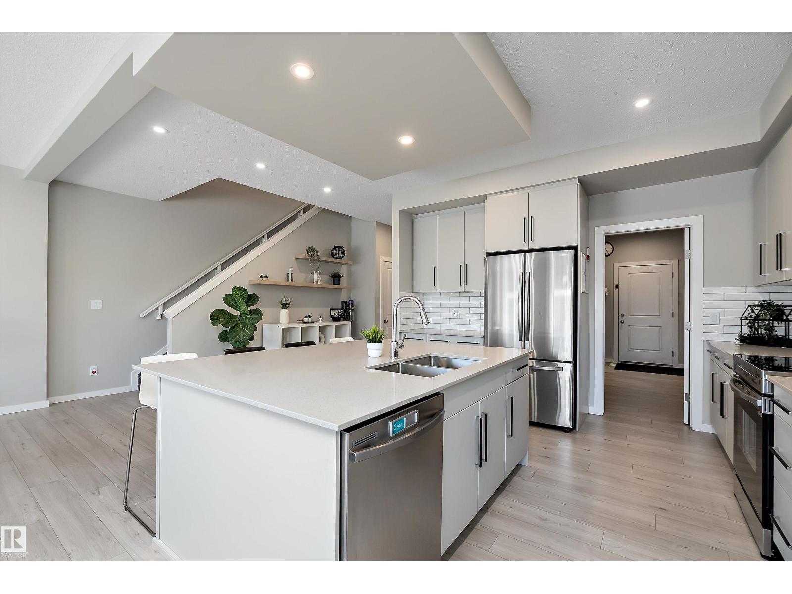 197 Larch Cr, Leduc, Alberta  T9E 1N2 - Photo 13 - E4477016