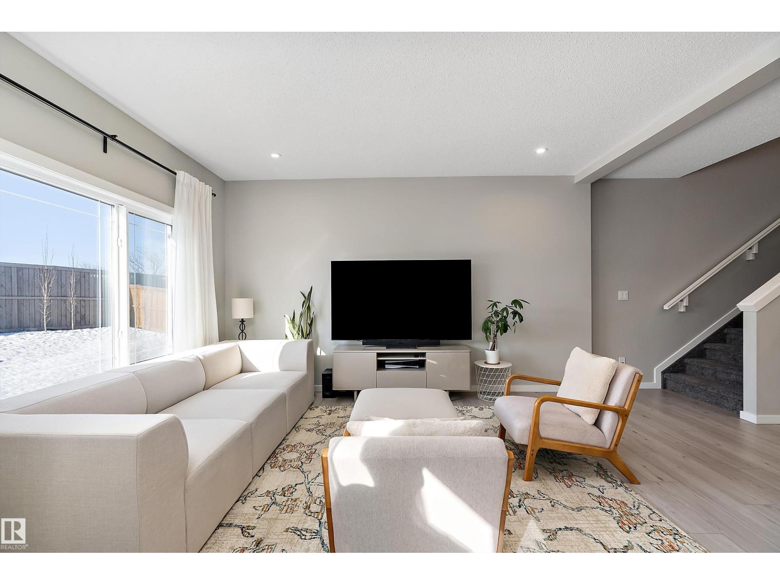 197 Larch Cr, Leduc, Alberta  T9E 1N2 - Photo 7 - E4477016