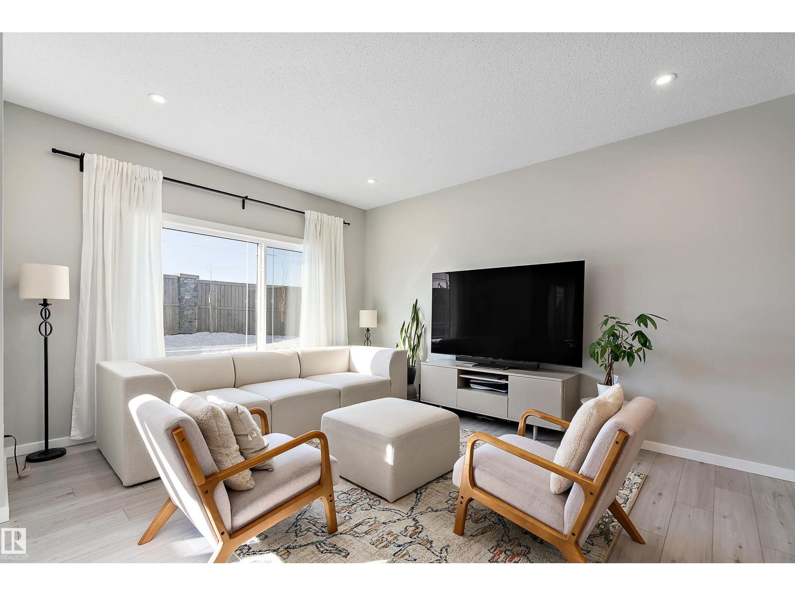 197 Larch Cr, Leduc, Alberta  T9E 1N2 - Photo 9 - E4477016