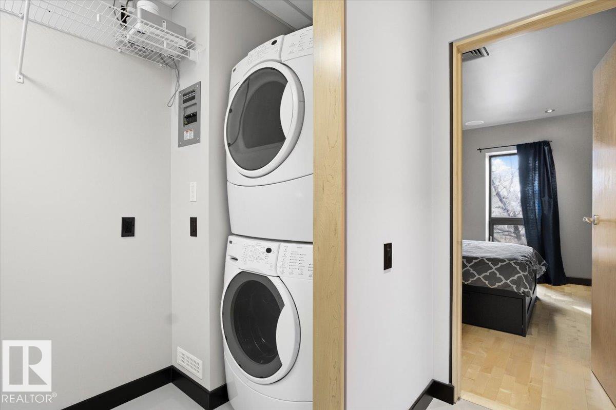 8709 92a Av Nw, Edmonton, Alberta  T6C 4G6 - Photo 16 - E4477017