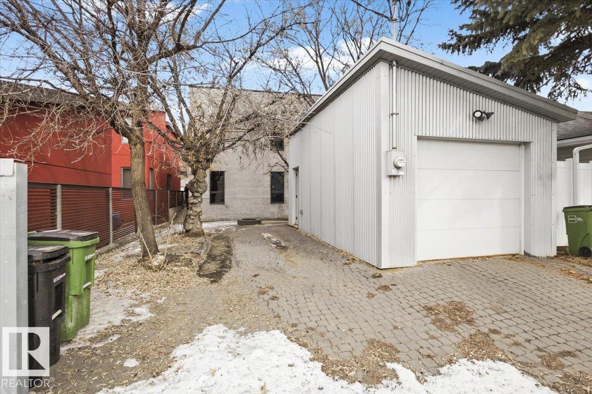 8709 92a Av Nw, Edmonton, Alberta  T6C 4G6 - Photo 29 - E4477017