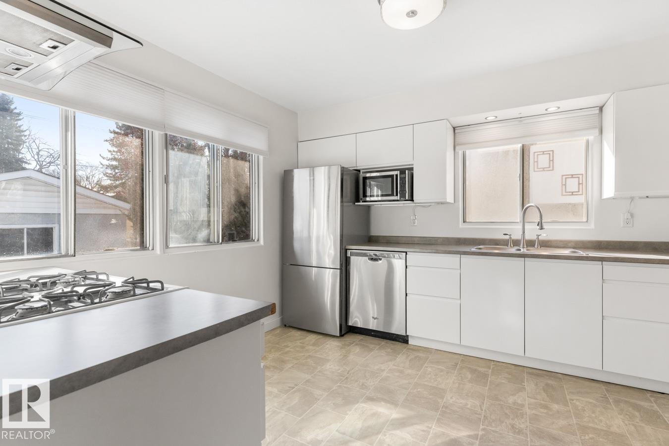 6511 98a St Nw, Edmonton, Alberta  T6E 3N1 - Photo 9 - E4477019