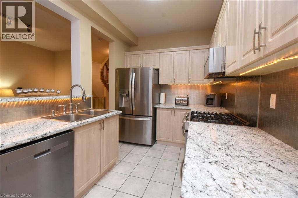 2229 Walkers Line Unit# 9, Burlington, Ontario  L7M 4X4 - Photo 17 - 40810333