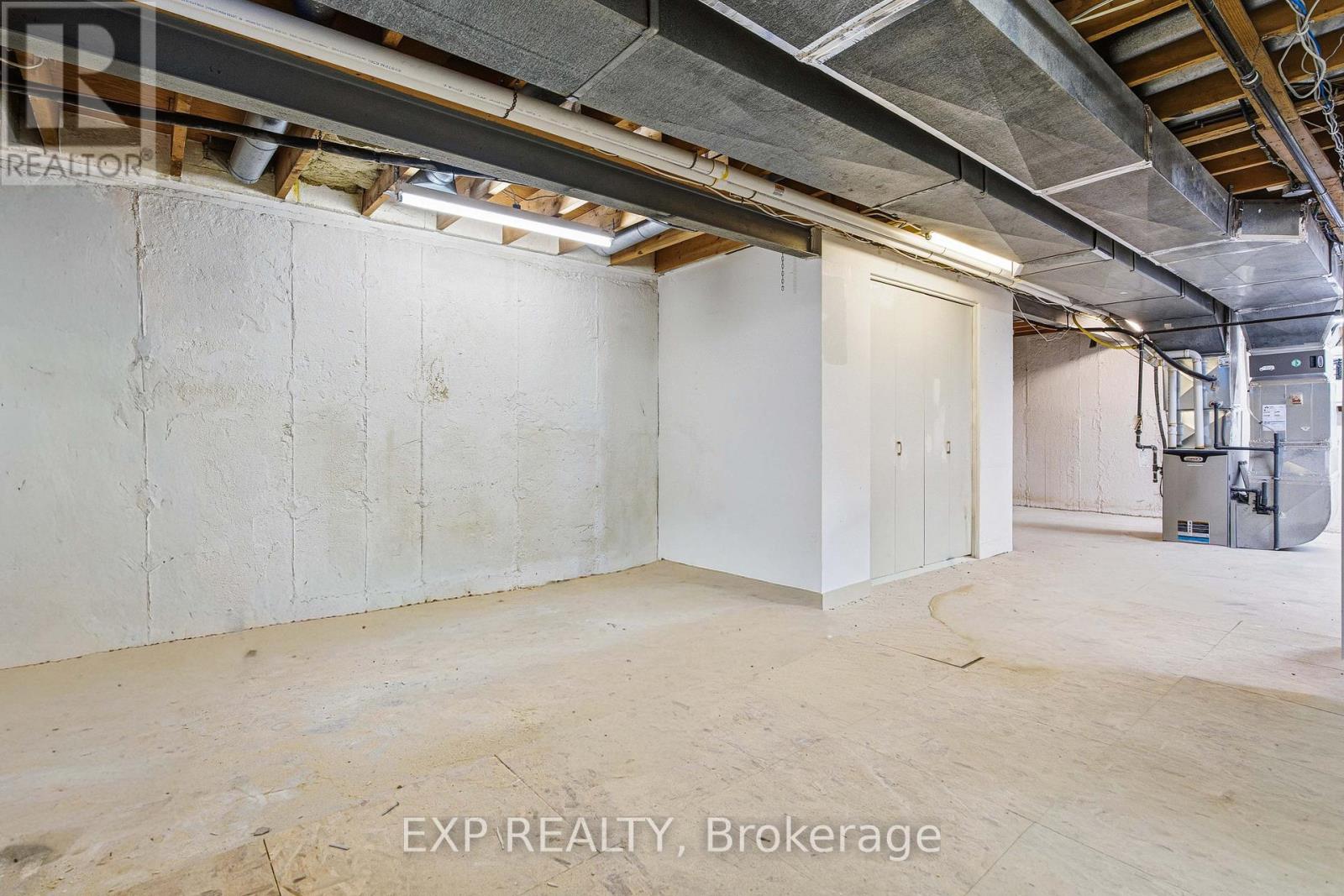 2158 Fillmore Crescent, Ottawa, Ontario  K1J 6A4 - Photo 33 - X12765344