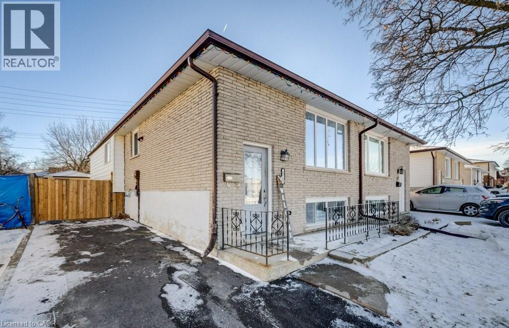 90 Bakersfield Drive, Cambridge, Ontario  N1R 6X6 - Photo 3 - 40806369