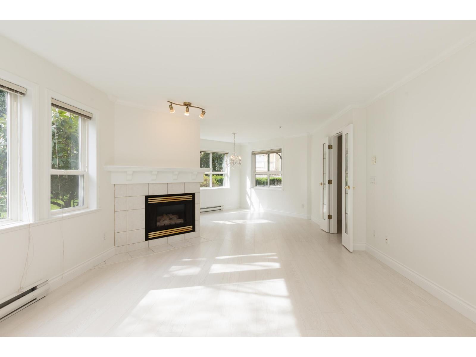 103 15558 16a Avenue, Surrey, British Columbia  V4A 1T3 - Photo 4 - R3098626