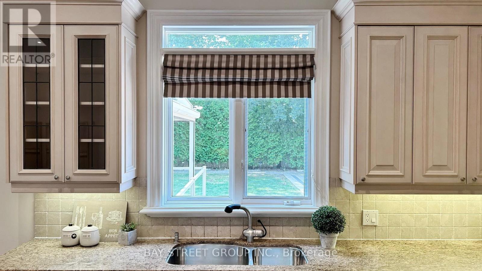 78 York Road, Toronto, Ontario  M2L 1H8 - Photo 21 - C12873870