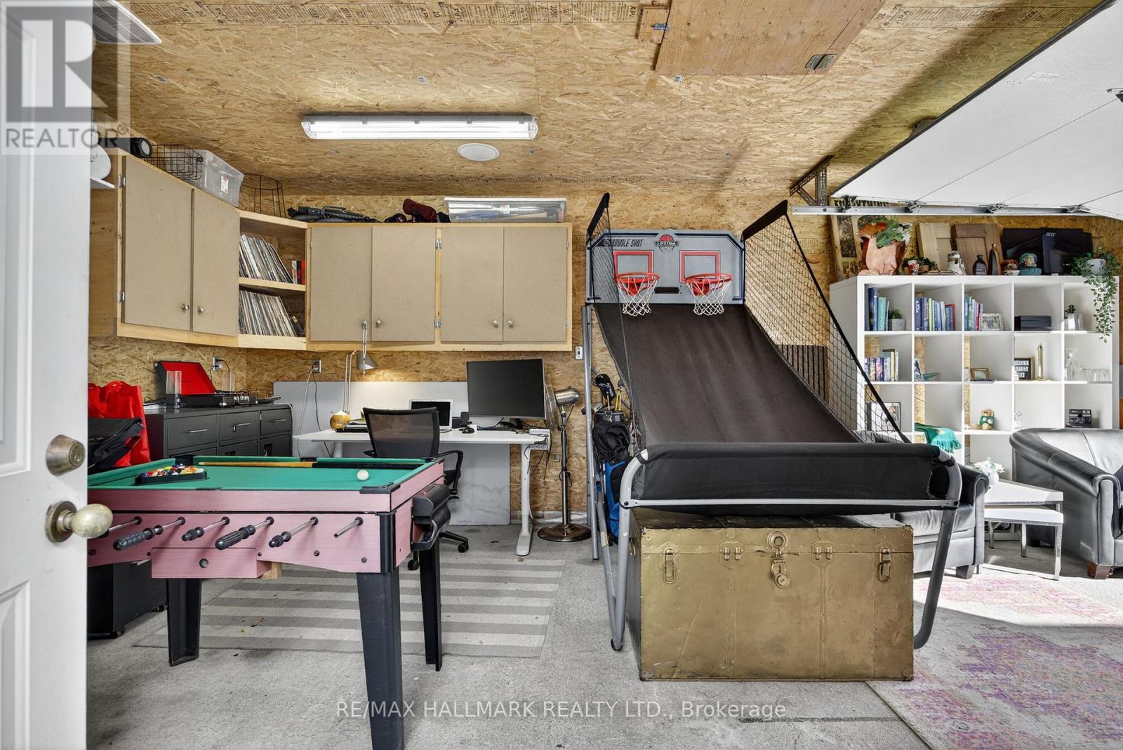 84 Wellington Street E, Barrie (Wellington), Ontario  L4M 3K9 - Photo 24 - S12731924