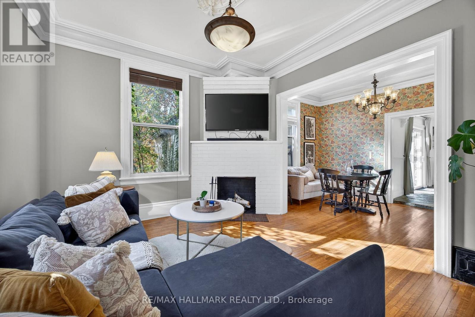 84 Wellington Street E, Barrie (Wellington), Ontario  L4M 3K9 - Photo 9 - S12731924