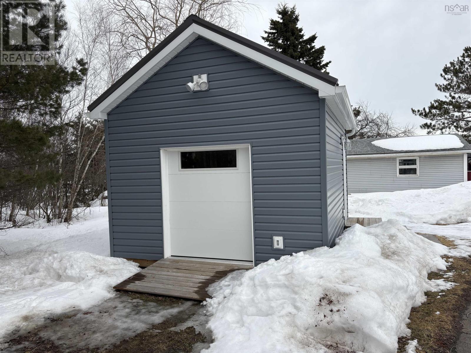 38 St. Bernard Street, Stellarton, Nova Scotia  B0K 1S0 - Photo 5 - 202604285