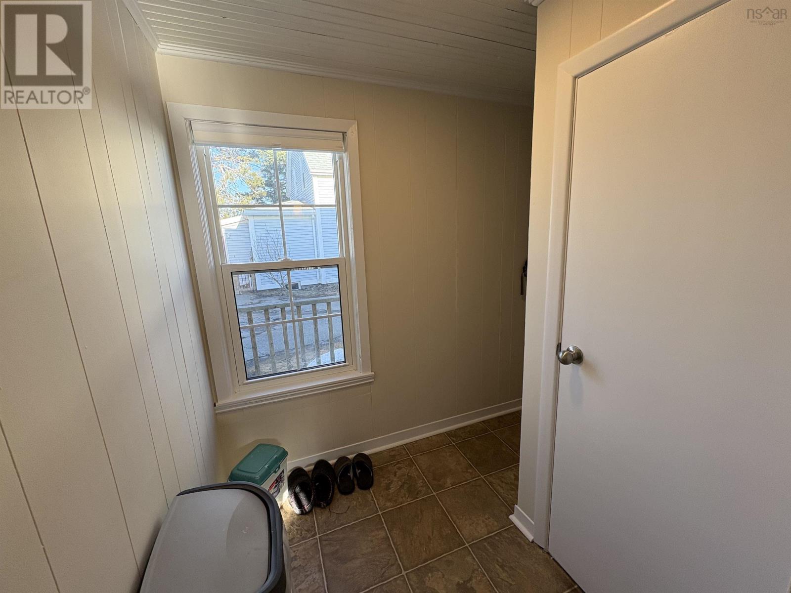 38 St. Bernard Street, Stellarton, Nova Scotia  B0K 1S0 - Photo 12 - 202604285