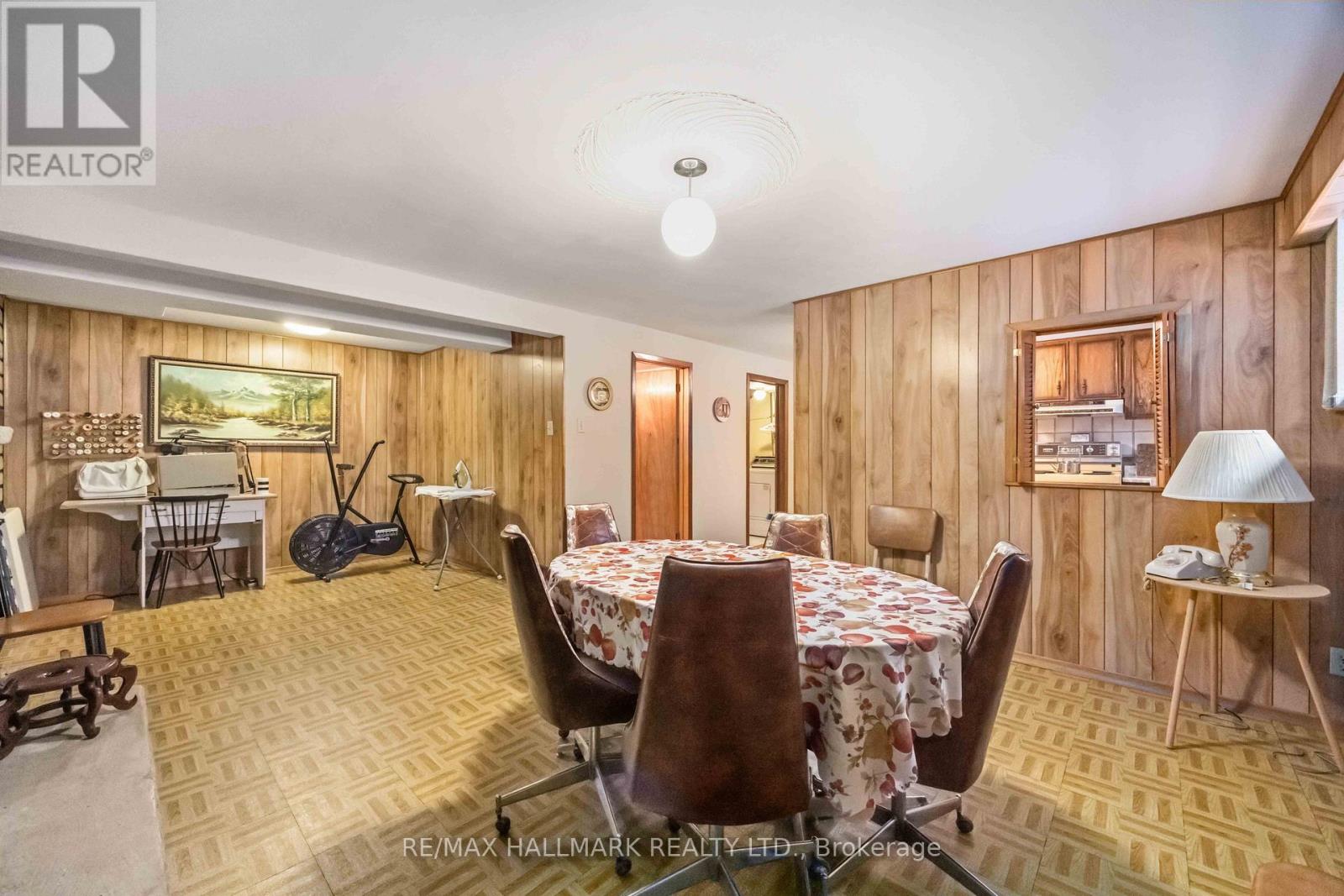 47 Paulvale Crescent, Toronto (York University Heights), Ontario  M3J 1K4 - Photo 27 - W12815240