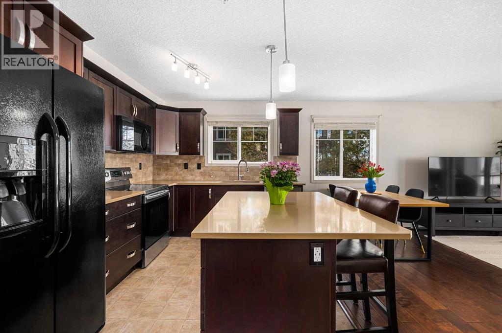 202, 304 Cranberry Park Se, Calgary, Alberta  T3M 1W2 - Photo 10 - A2292497