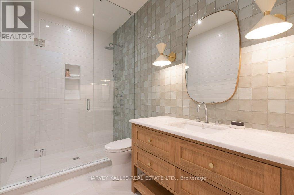 36 Evergreen Gardens, Toronto (Leaside), Ontario  M4G 1C5 - Photo 29 - C12875206