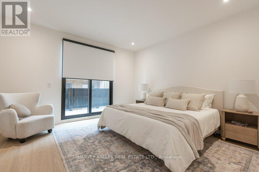 36 Evergreen Gardens, Toronto (Leaside), Ontario  M4G 1C5 - Photo 36 - C12875206