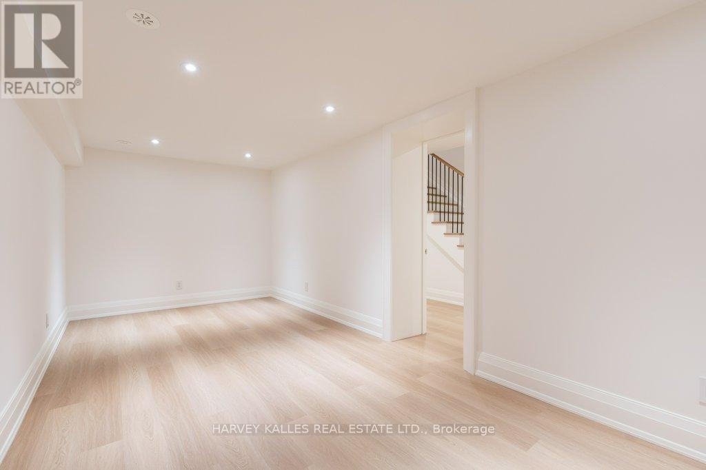 36 Evergreen Gardens, Toronto (Leaside), Ontario  M4G 1C5 - Photo 47 - C12875206