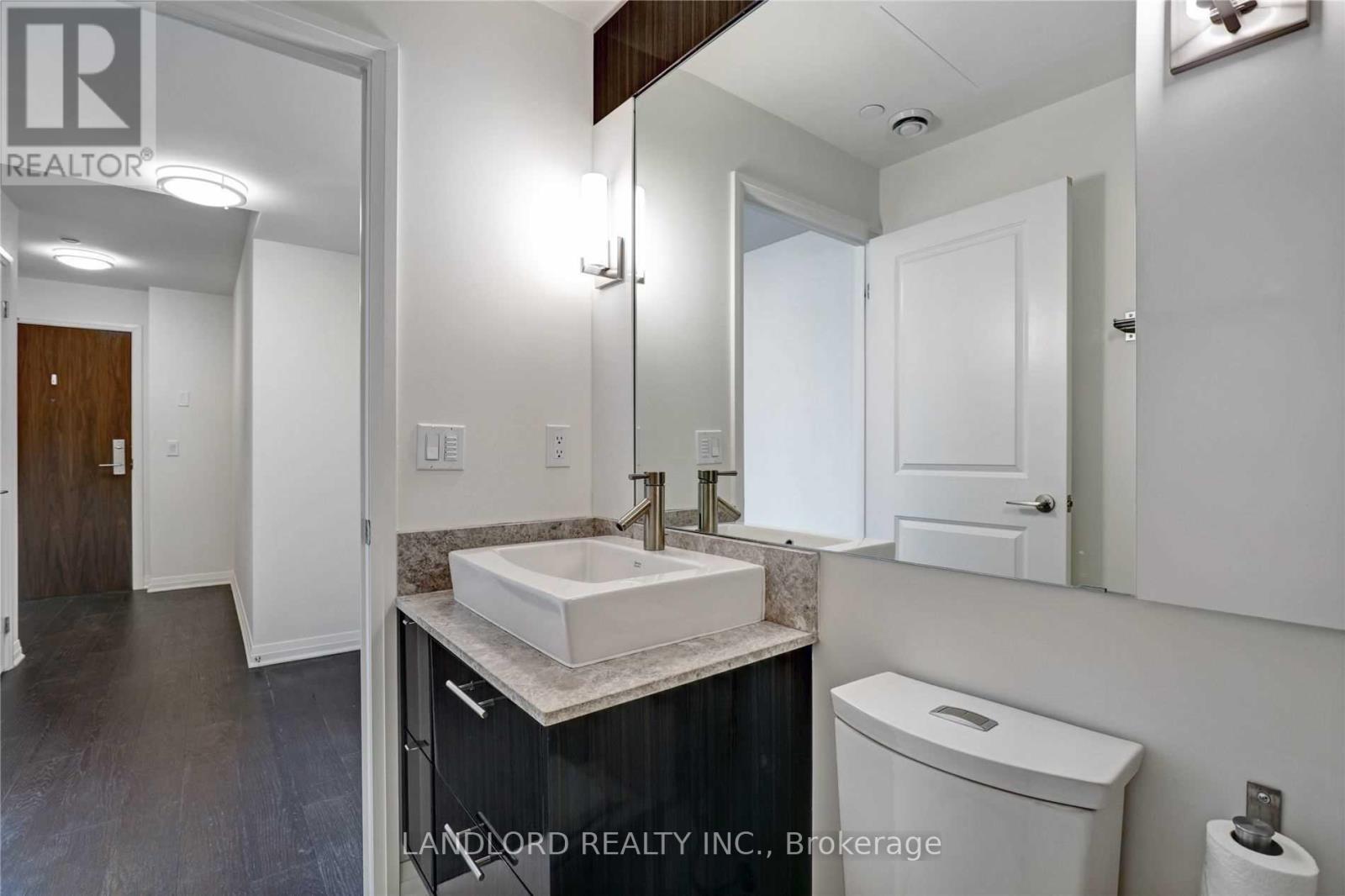 3002 - 8 Mercer Street, Toronto, Ontario  M5V 0C4 - Photo 15 - C12875222