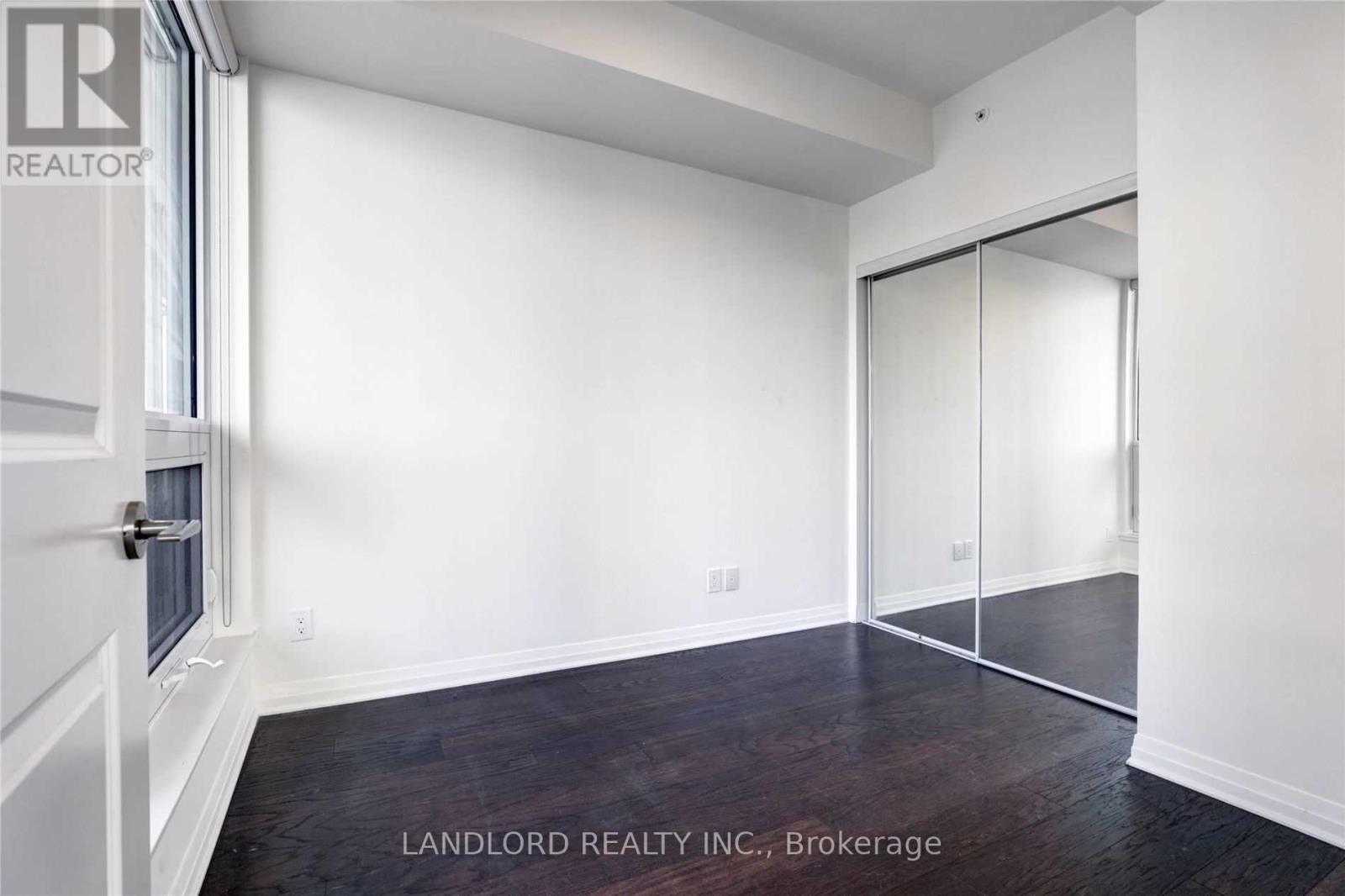 3002 - 8 Mercer Street, Toronto, Ontario  M5V 0C4 - Photo 7 - C12875222