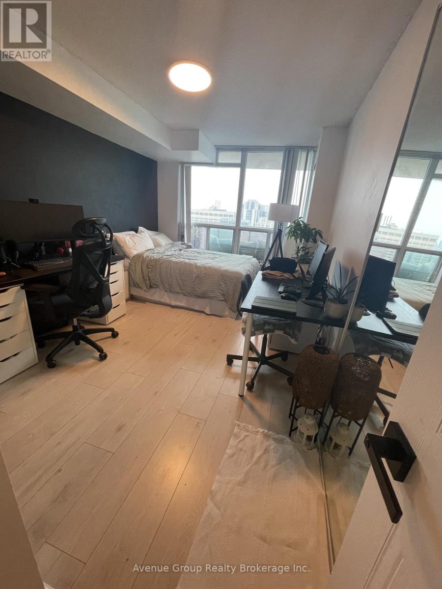 3005 - 750 Bay Street, Toronto (Bay Street Corridor), Ontario  M5G 1N6 - Photo 14 - C12875224