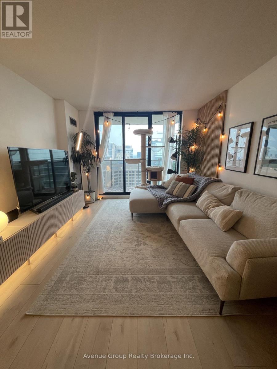 3005 - 750 Bay Street, Toronto (Bay Street Corridor), Ontario  M5G 1N6 - Photo 7 - C12875224