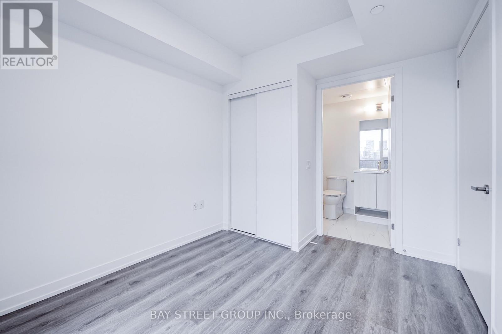 2501 - 138 Downes Street, Toronto (Waterfront Communities), Ontario  M5E 0E4 - Photo 23 - C12875260