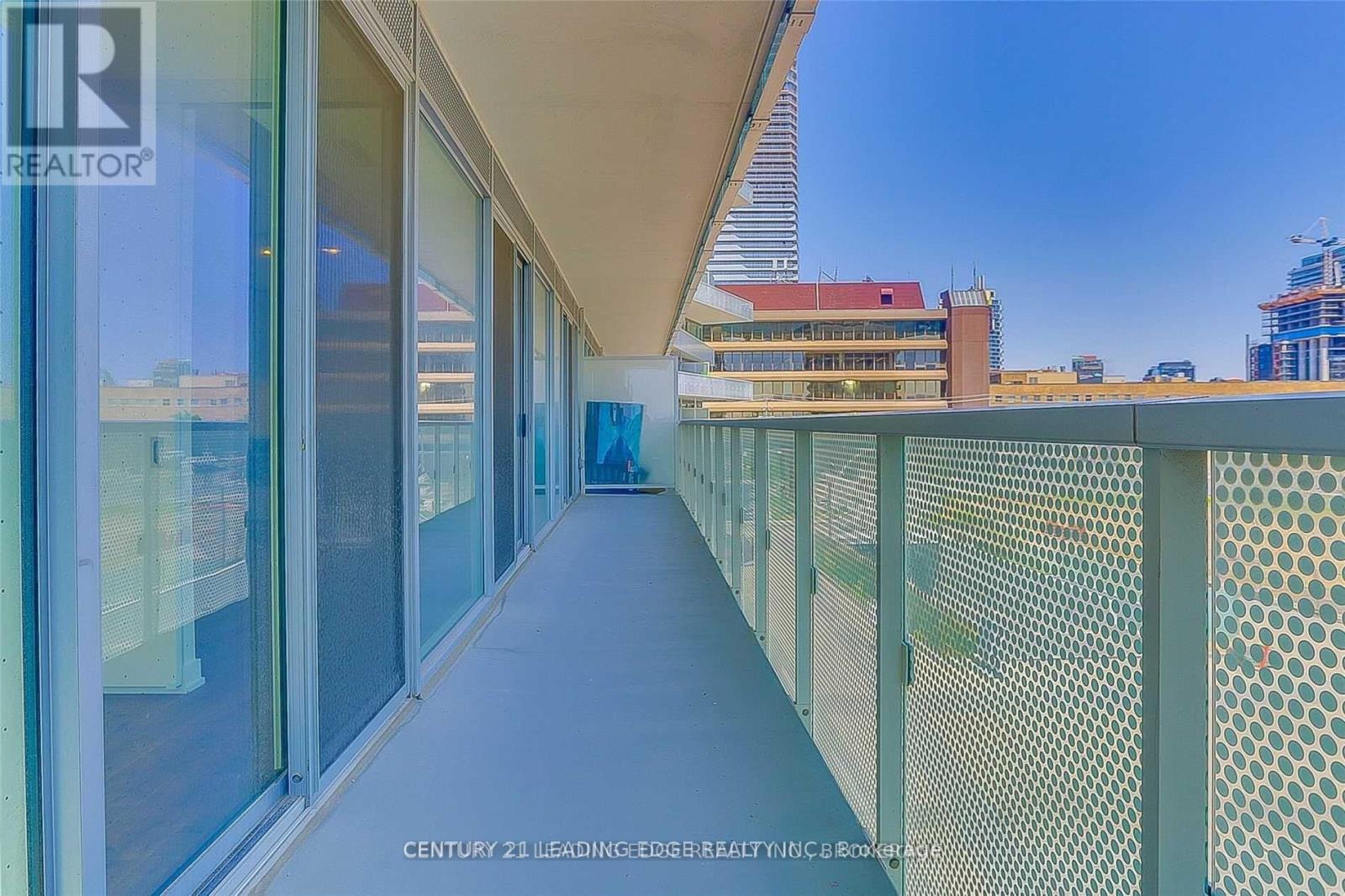 207 - 15 Queens Quay E, Toronto, Ontario  M5E 0C5 - Photo 10 - C12875296