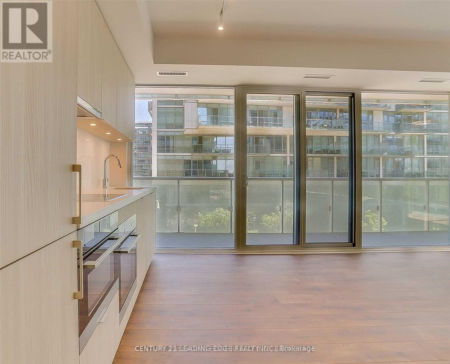 207 - 15 Queens Quay E, Toronto, Ontario  M5E 0C5 - Photo 13 - C12875296