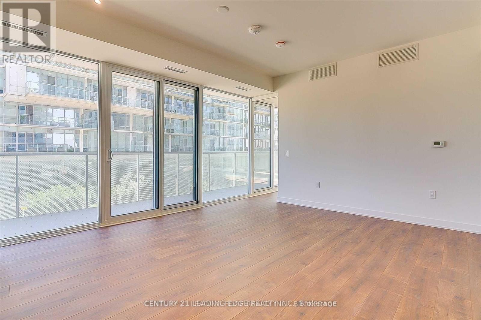 207 - 15 Queens Quay E, Toronto, Ontario  M5E 0C5 - Photo 14 - C12875296