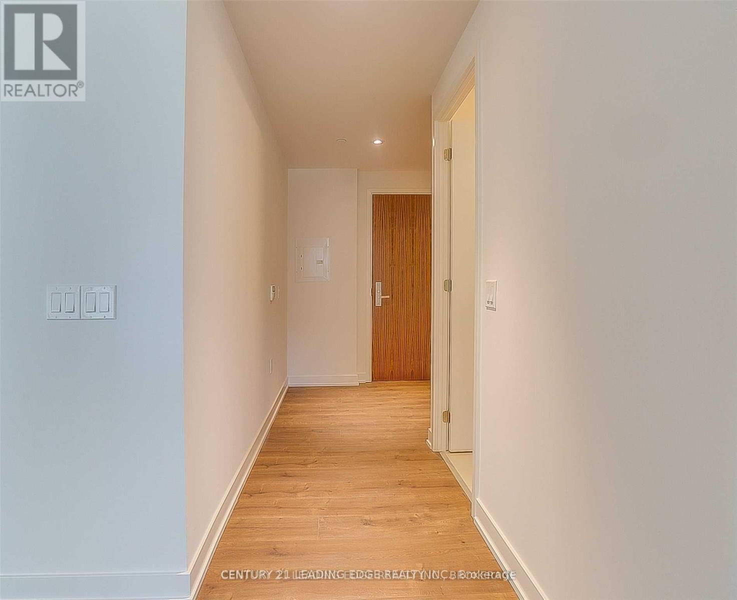 207 - 15 Queens Quay E, Toronto, Ontario  M5E 0C5 - Photo 8 - C12875296