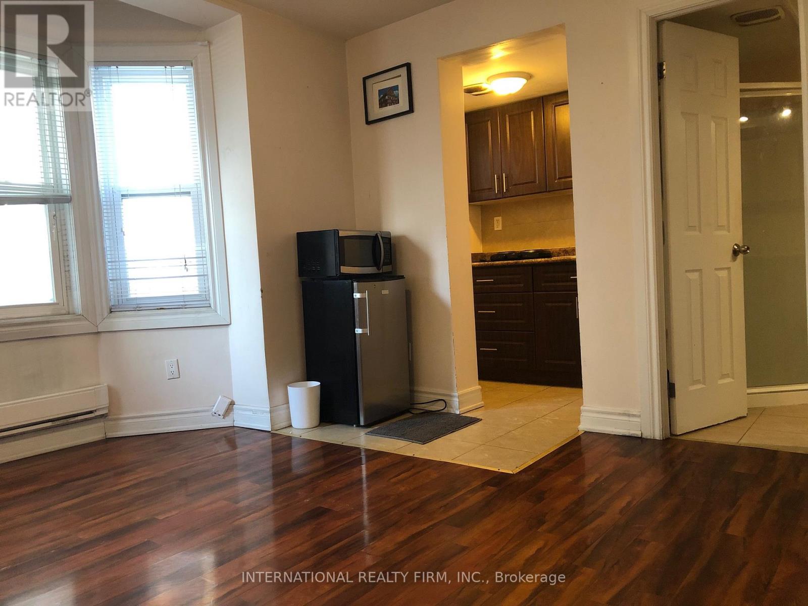 2b - 197 Dundas Street E, Toronto (Moss Park), Ontario  M5A 1Z4 - Photo 5 - C12875316