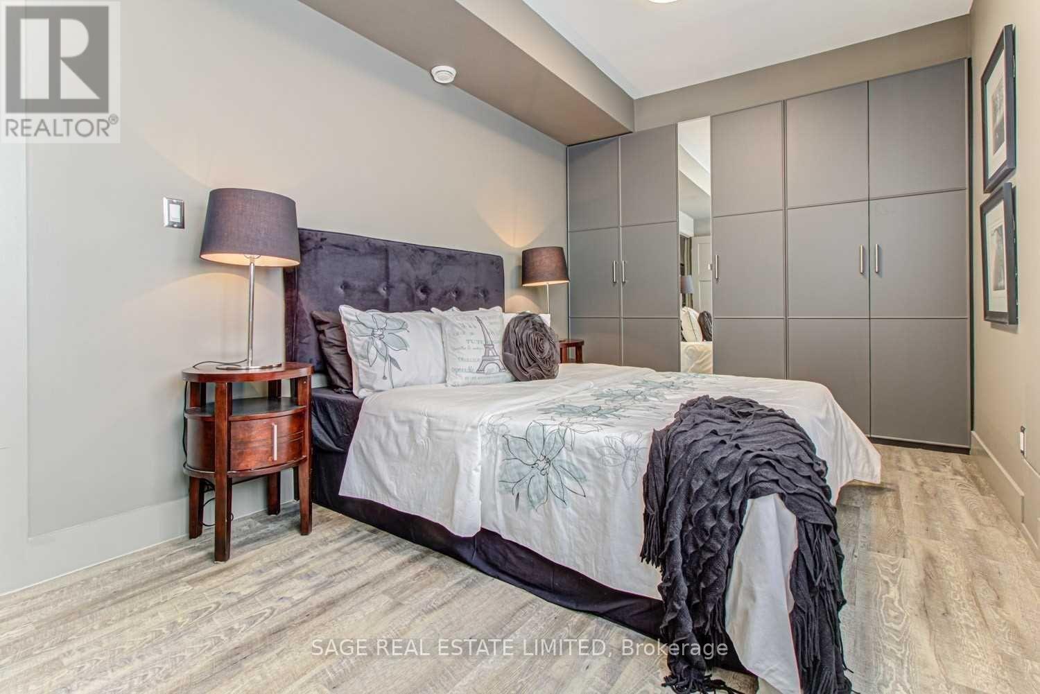 Main - 671 Dufferin Street, Toronto (Little Portugal), Ontario  M6K 2B2 - Photo 13 - C12875328