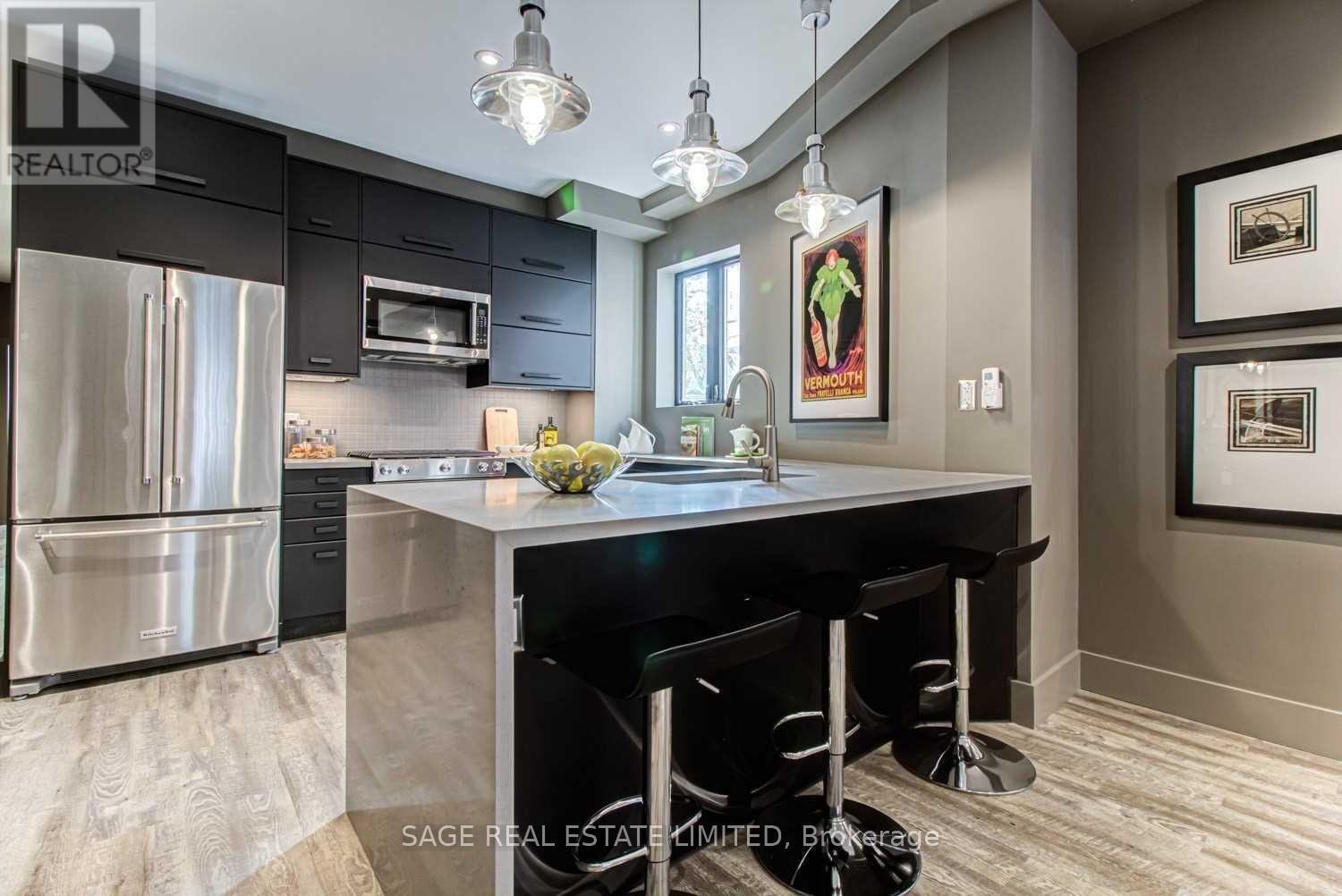 Main - 671 Dufferin Street, Toronto (Little Portugal), Ontario  M6K 2B2 - Photo 7 - C12875328