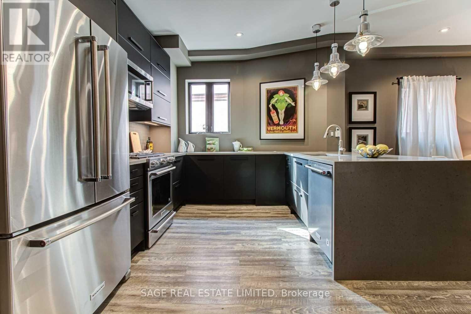 Main - 671 Dufferin Street, Toronto (Little Portugal), Ontario  M6K 2B2 - Photo 8 - C12875328