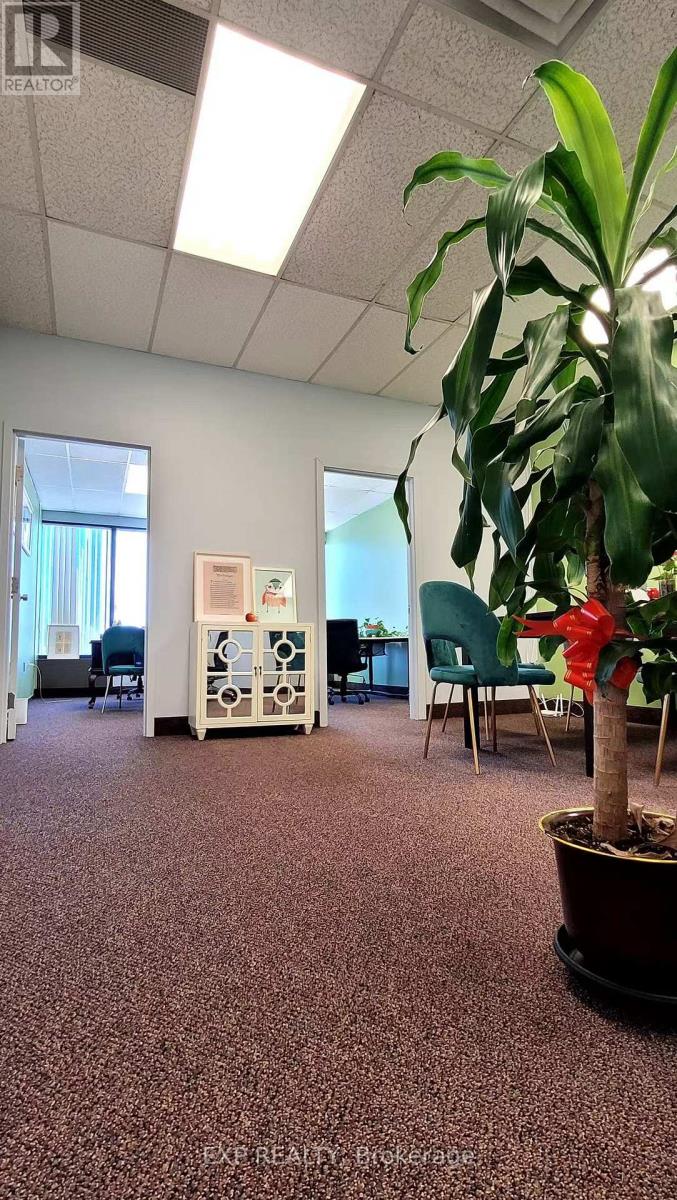 204 - 250 Consumers Road, Toronto, Ontario  M2J 4V6 - Photo 2 - C12875330