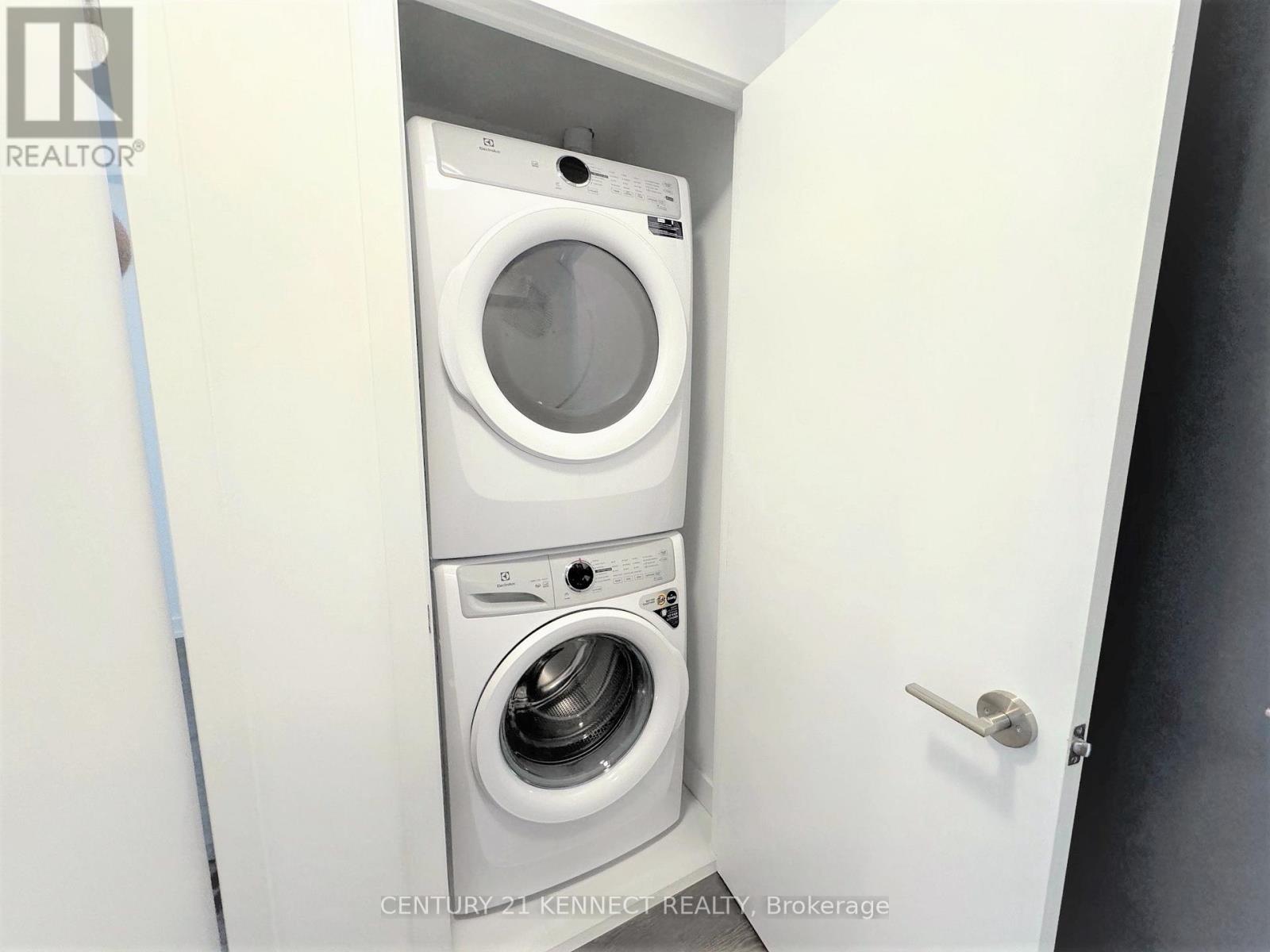 512 - 8 Olympic Garden Drive, Toronto (Newtonbrook East), Ontario  M2M 0B9 - Photo 12 - C12875386