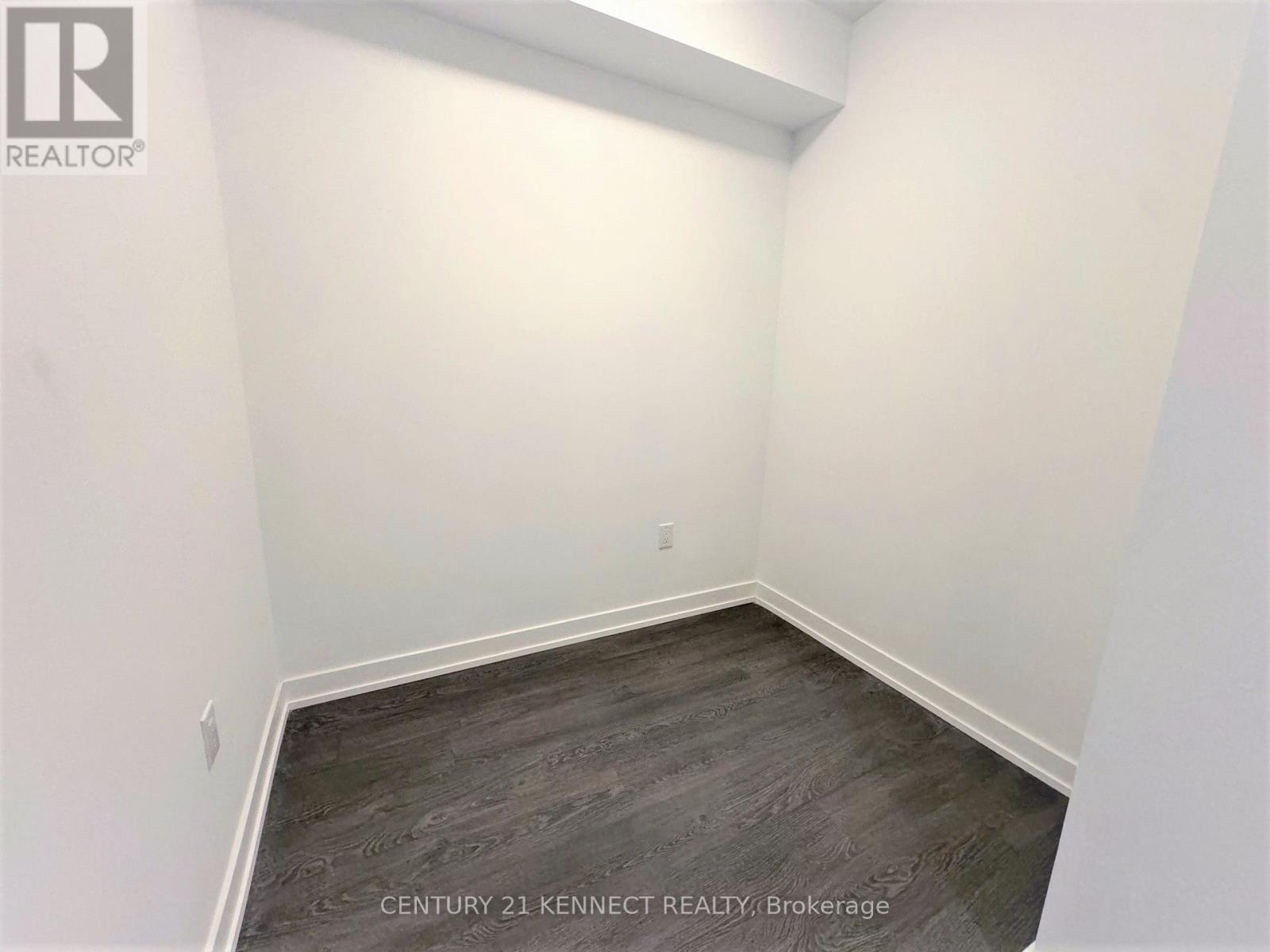 512 - 8 Olympic Garden Drive, Toronto (Newtonbrook East), Ontario  M2M 0B9 - Photo 8 - C12875386