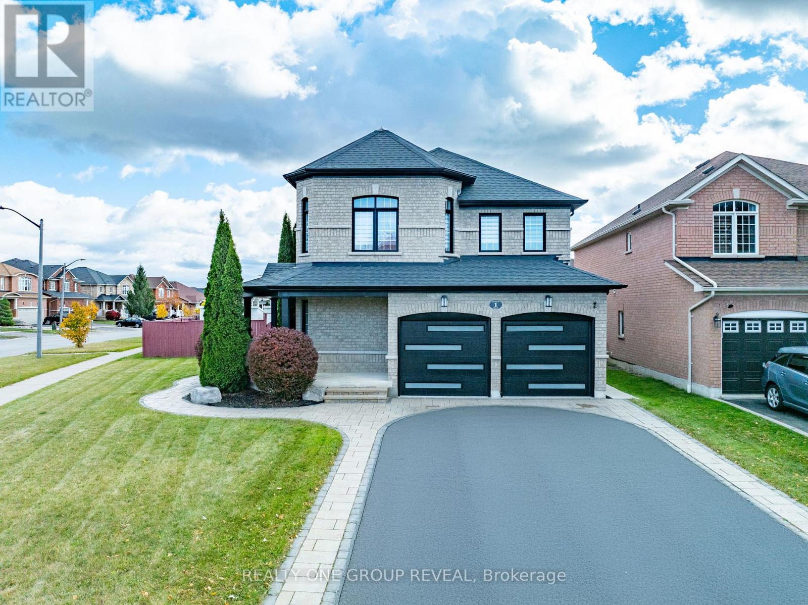1 BRIDGID DRIVE, Whitby, Ontario