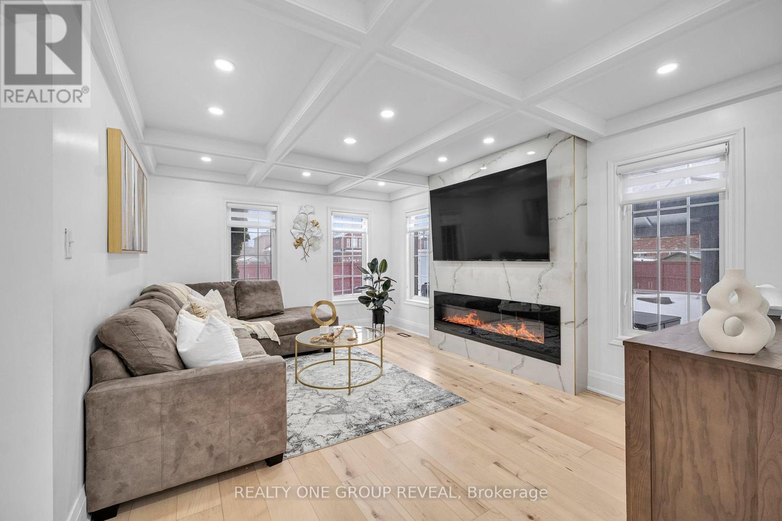 1 Bridgid Drive, Whitby (Williamsburg), Ontario  L1P 1T7 - Photo 17 - E12875232