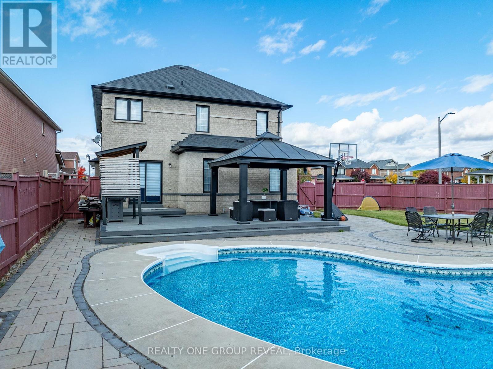 1 Bridgid Drive, Whitby (Williamsburg), Ontario  L1P 1T7 - Photo 44 - E12875232