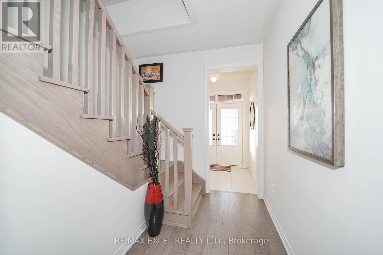 1281 Winding Woods Trail, Pickering, Ontario  L1X 0R9 - Photo 10 - E12875252