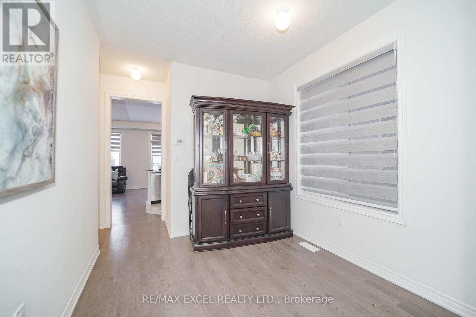 1281 Winding Woods Trail, Pickering, Ontario  L1X 0R9 - Photo 11 - E12875252