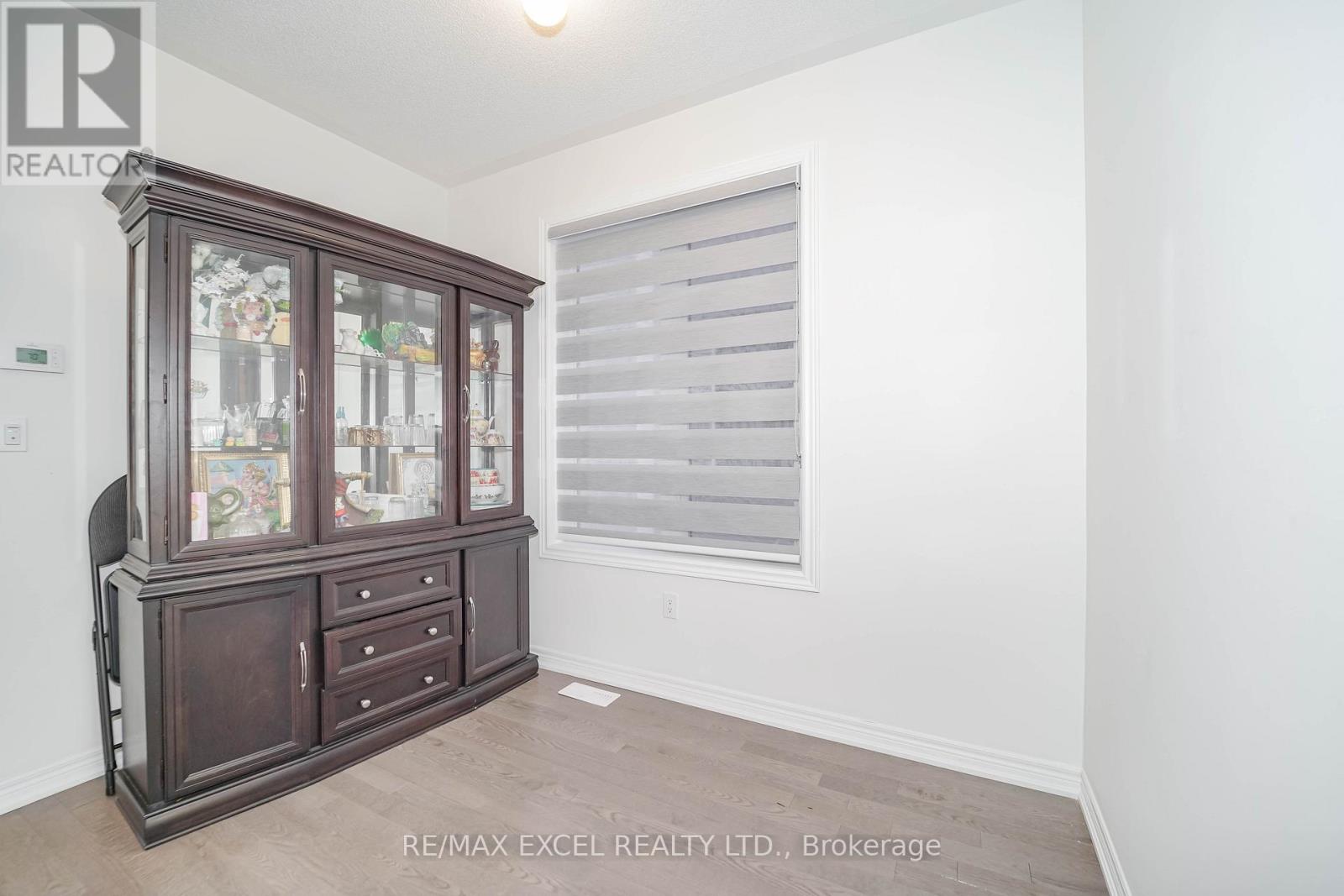 1281 Winding Woods Trail, Pickering, Ontario  L1X 0R9 - Photo 12 - E12875252