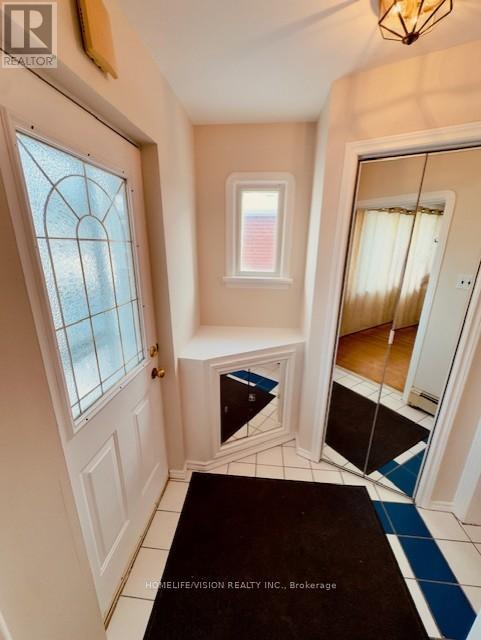 Main - 110 Cedarcrest Boulevard, Toronto (O'connor-Parkview), Ontario  M4B 2P3 - Photo 2 - E12875400