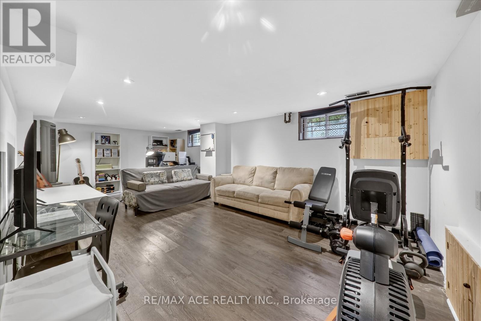 36 Bertha Avenue, Toronto, Ontario  M1L 3L9 - Photo 26 - E12875432