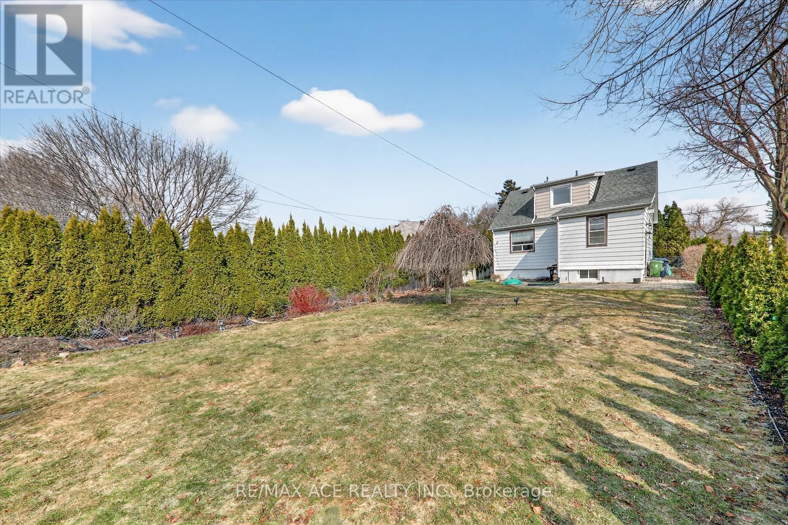 36 Bertha Avenue, Toronto, Ontario  M1L 3L9 - Photo 37 - E12875432