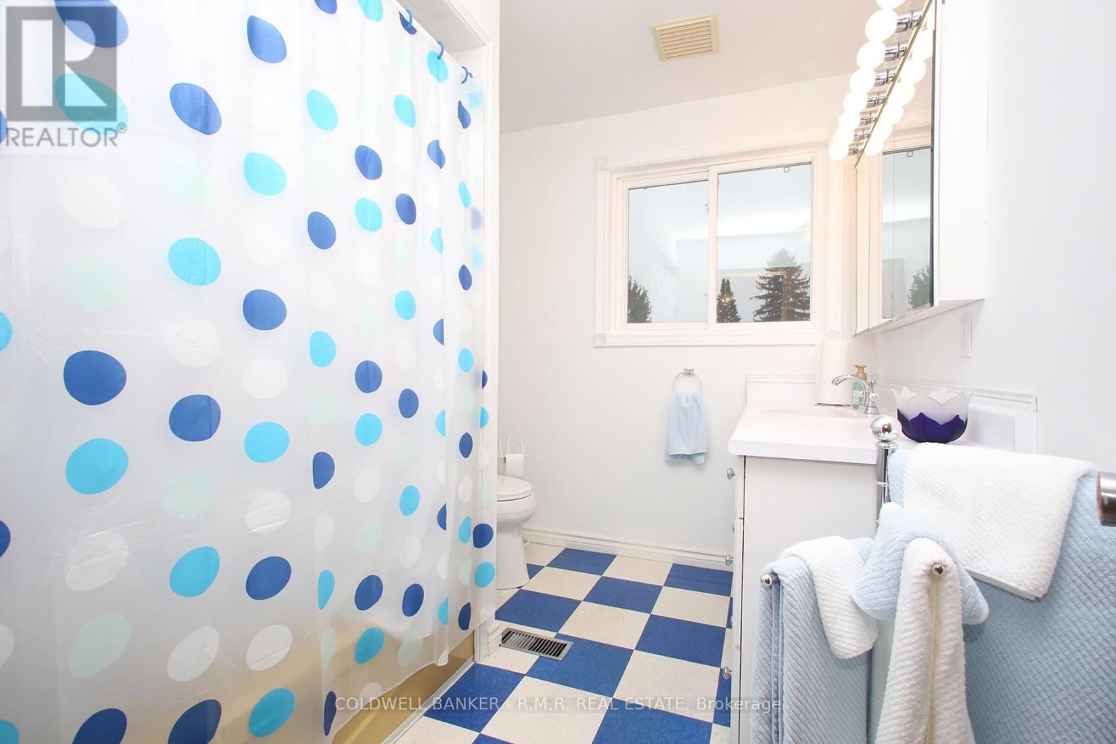 36 Loscombe Drive, Clarington, Ontario  L1C 3S9 - Photo 19 - E12875244