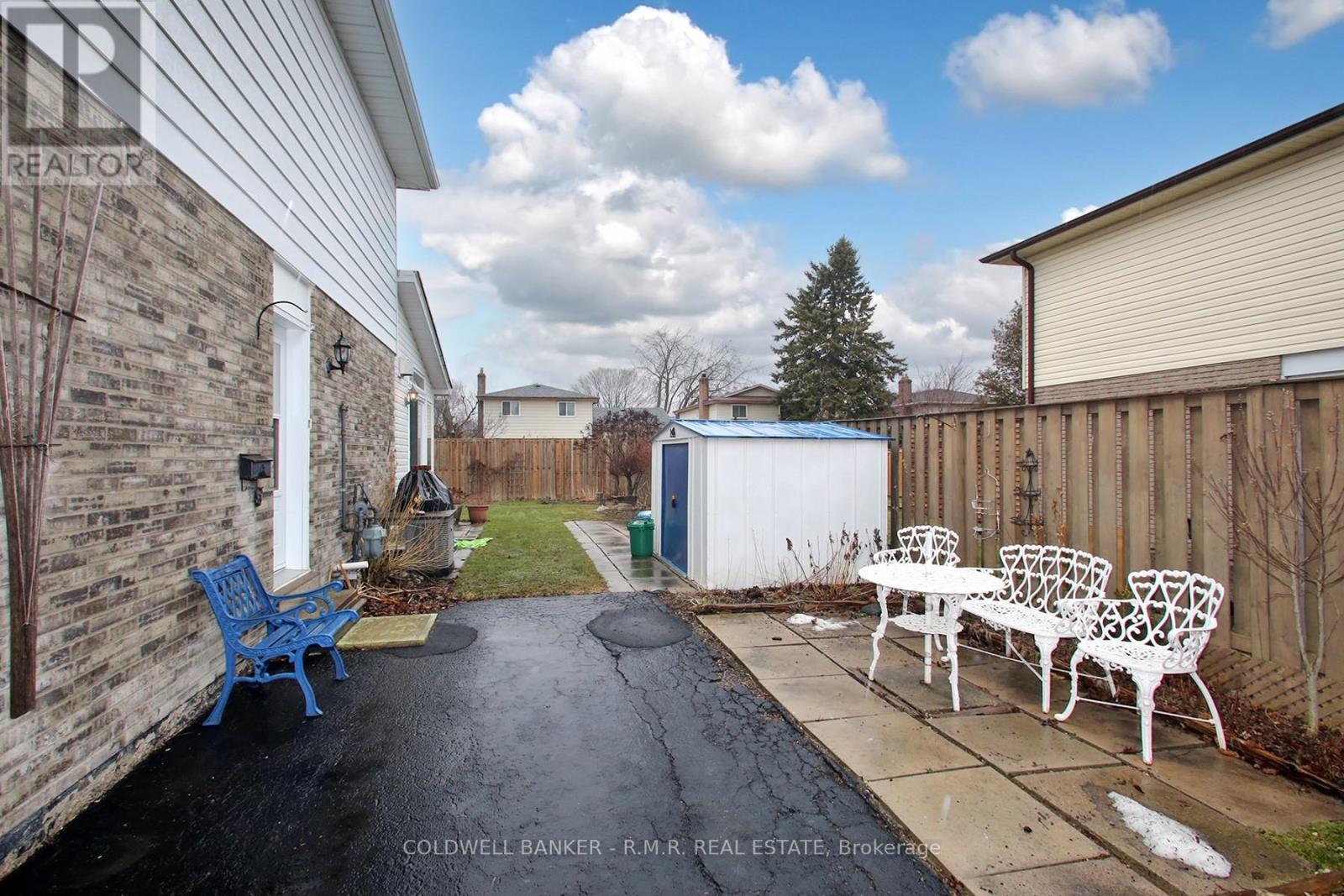 36 Loscombe Drive, Clarington, Ontario  L1C 3S9 - Photo 2 - E12875244