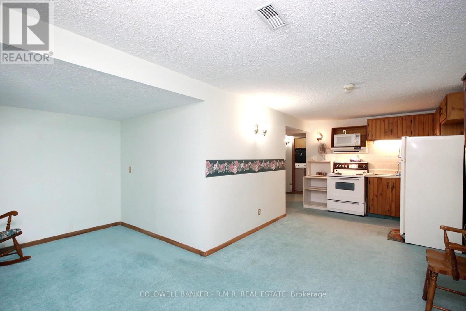 36 Loscombe Drive, Clarington, Ontario  L1C 3S9 - Photo 24 - E12875244