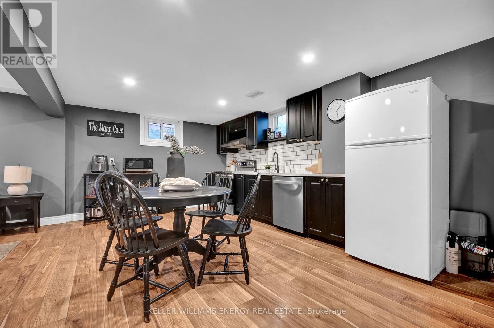 372 Garden Court, Oshawa, Ontario  L1J 3E4 - Photo 28 - E12875636