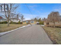 372 GARDEN COURT, Oshawa, Ontario